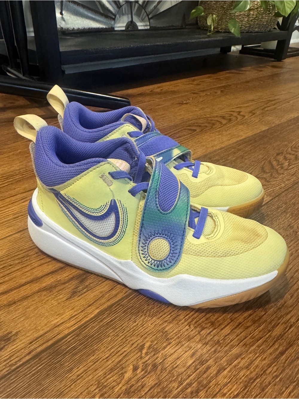 Nike Kids Yellow and Purple Athletic Sneakers with Iridescent Strap